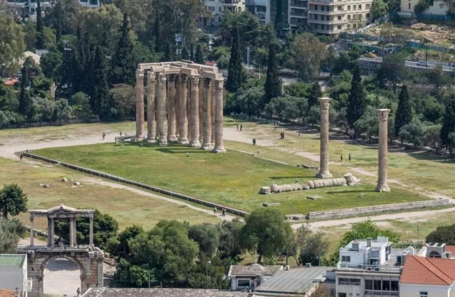 2 Bedroom Apartment Athens - Kallimarmaro Bagian luar foto