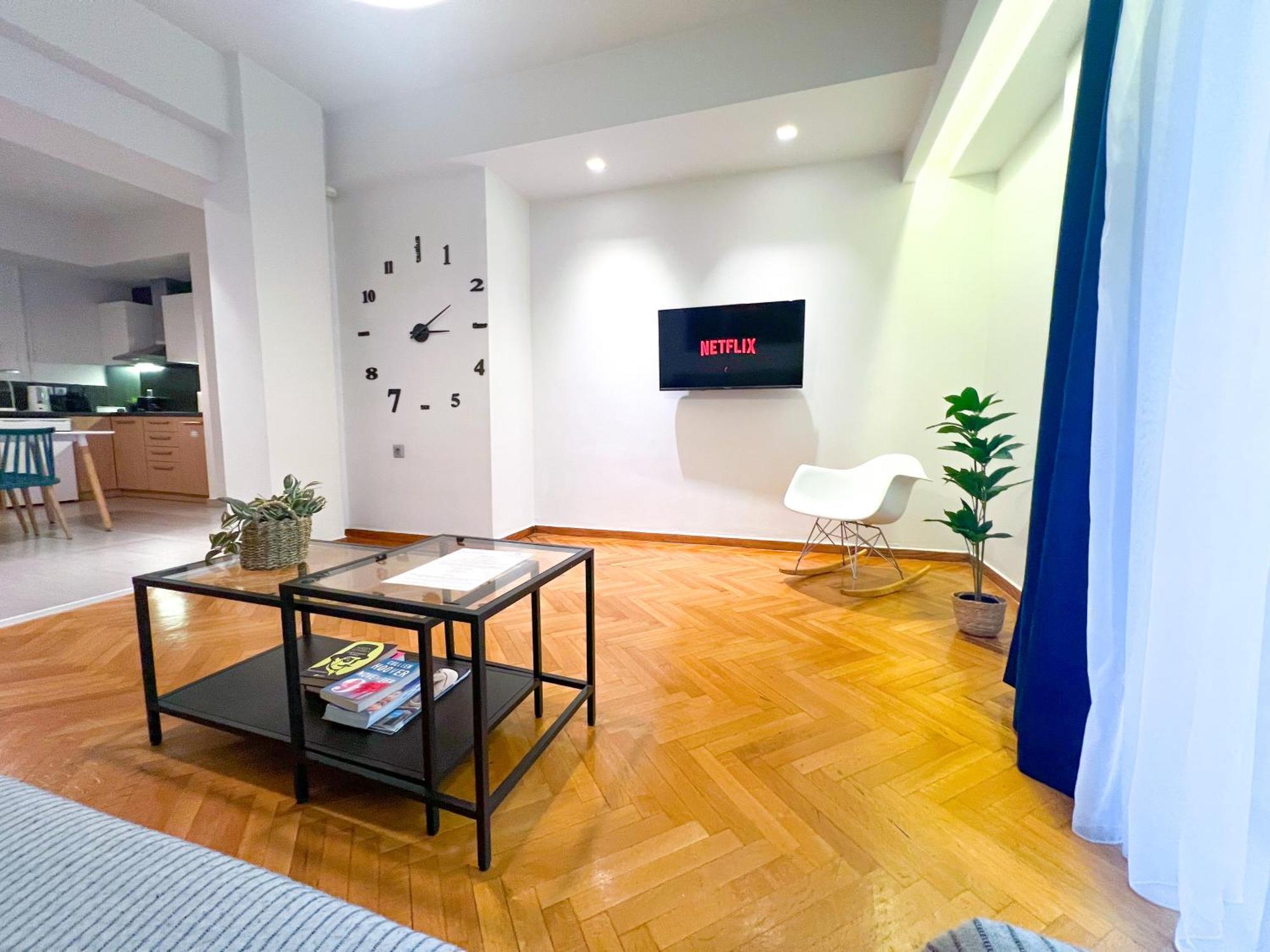 2 Bedroom Apartment Athens - Kallimarmaro Bagian luar foto